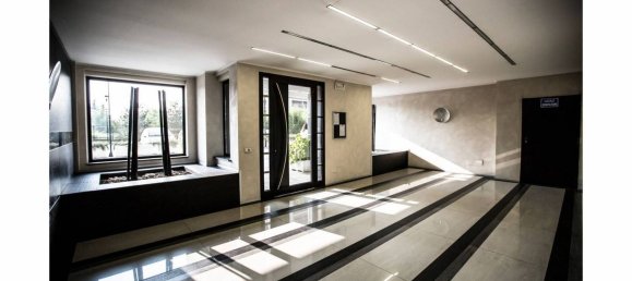 3غرفة منزل ذو طابقين في Sesto San Giovanni, Italy رقم 52801 3