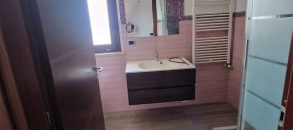 3غرفة منزل ذو طابقين في Sesto San Giovanni, Italy رقم 52801 23