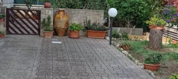 5 rooms Villa in Crispiano, Italy No. 171895 4