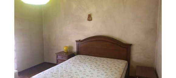 3 rooms Building in Novara, Italy No. 254127 4