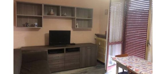 3 rooms Building in Novara, Italy No. 254127 6