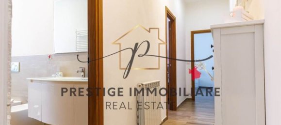 3 rooms Apartment in Livorno, Italy No. 219965 20