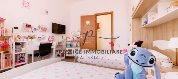 3 rooms Apartment in Livorno, Italy No. 219965 78