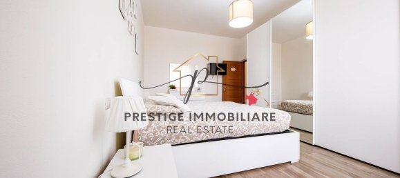 3 rooms Apartment in Livorno, Italy No. 219965 52