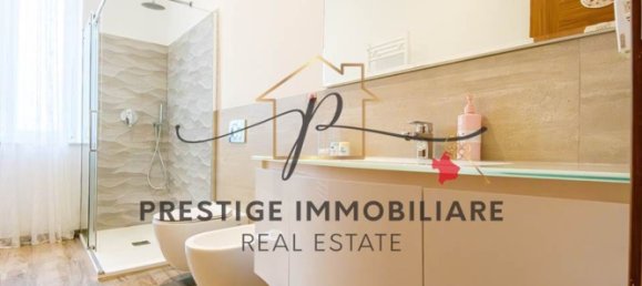 3 rooms Apartment in Livorno, Italy No. 219965 67