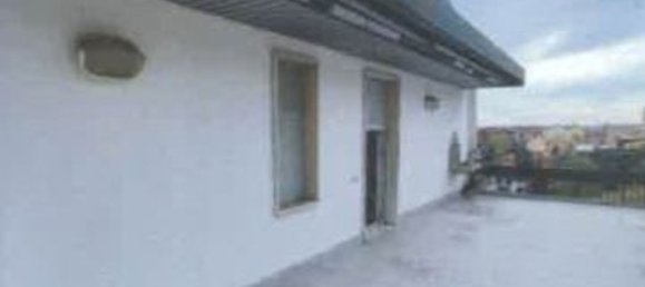 2-salle Appartement à Bollate, Italy No. 59939 16