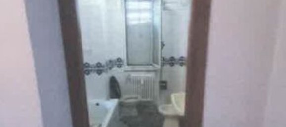 2-salle Appartement à Bollate, Italy No. 59939 6