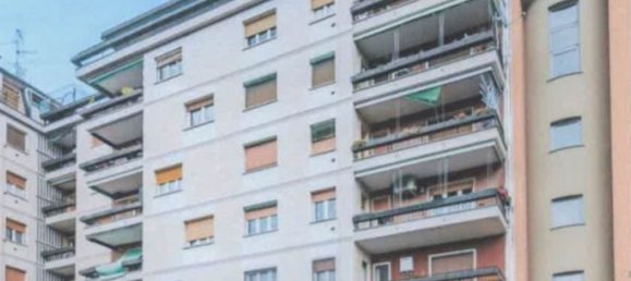 2-salle Appartement à Bollate, Italy No. 59939 20