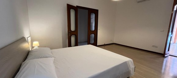 Квартира с 5 комнатами в Сиракузы, Италия № 244159 12