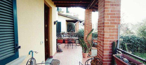 Casa de 8 divisões em Foiano della Chiana, Italy N.º 223255 25