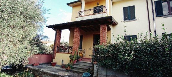 Casa de 8 divisões em Foiano della Chiana, Italy N.º 223255 29
