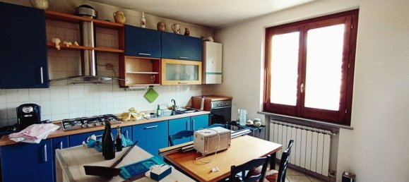 Casa de 8 divisões em Foiano della Chiana, Italy N.º 223255 7