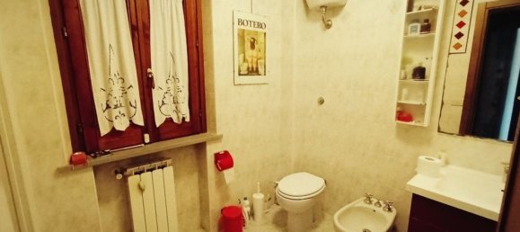Casa de 8 divisões em Foiano della Chiana, Italy N.º 223255 10