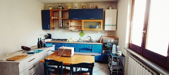 Casa de 8 divisões em Foiano della Chiana, Italy N.º 223255 6