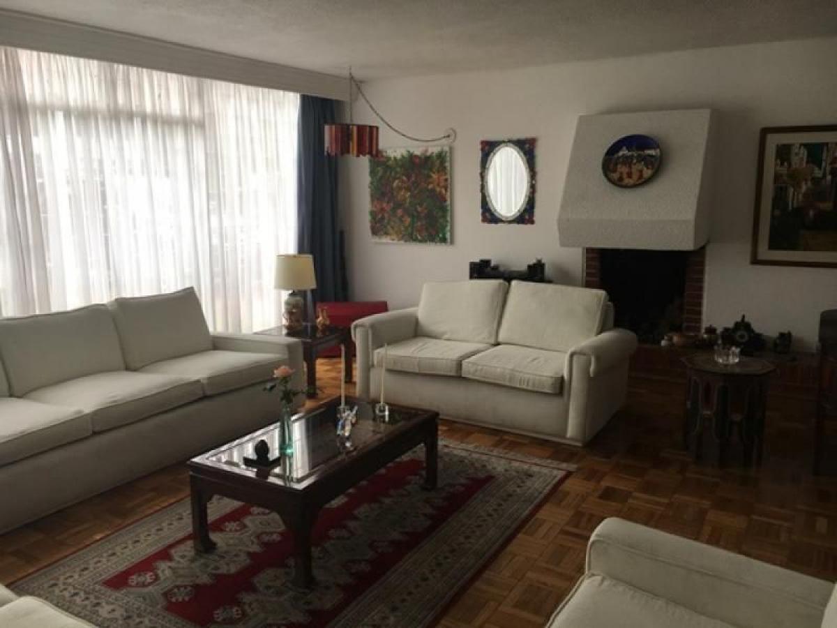 Дом с 4 спальнями в Богота, Колумбия № 10939