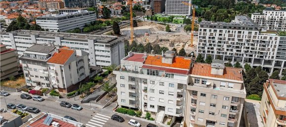 4 bedrooms Apartment in Porto, Portugal No. 306625 19