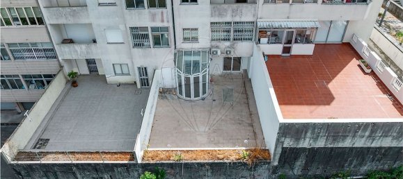 4 bedrooms Apartment in Porto, Portugal No. 306625 26