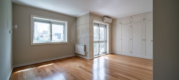 4 bedrooms Apartment in Porto, Portugal No. 306625 21