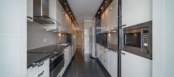 4 bedrooms Apartment in Porto, Portugal No. 306625 34