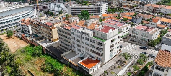 4 bedrooms Apartment in Porto, Portugal No. 306625 22