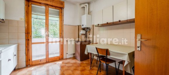 Квартира с 2 спальнями в Модена, Италия № 196319 11