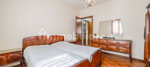 Квартира с 2 спальнями в Модена, Италия № 196319 24