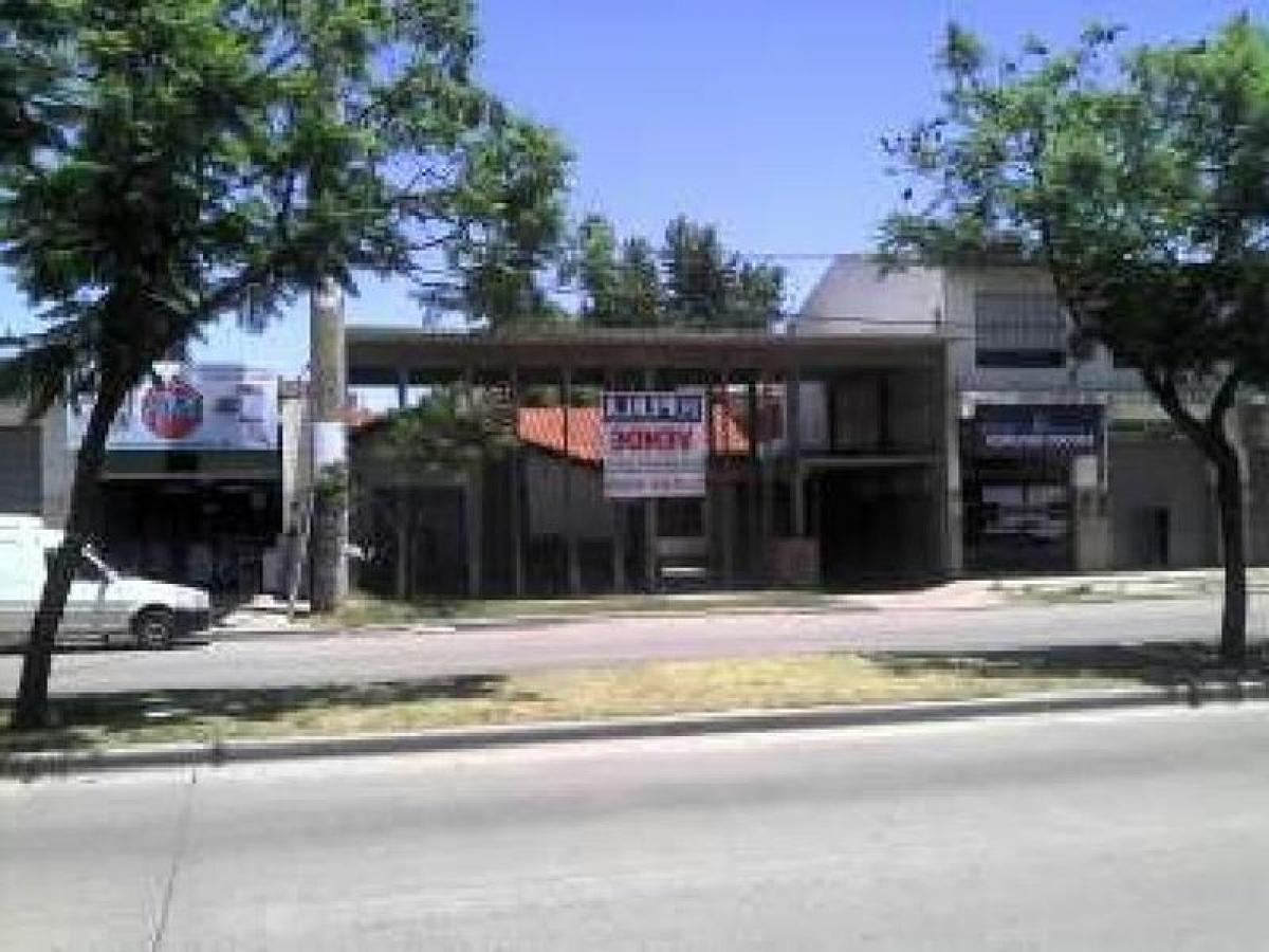 2 bedrooms House in Malvinas Argentinas, Argentina No. 58142