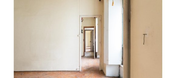 142m² Building in Lisbon, Portugal No. 100307 12