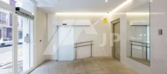 4 bedrooms Apartment in Granada, Spain No. 105644 28