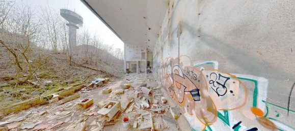 315m² Commercial property in Salzlandkreis, Germany No. 285909 2