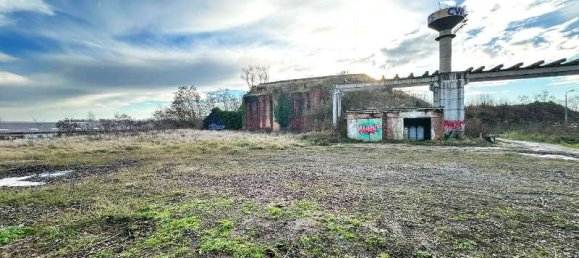 315m² Commercial property in Salzlandkreis, Germany No. 285909 5