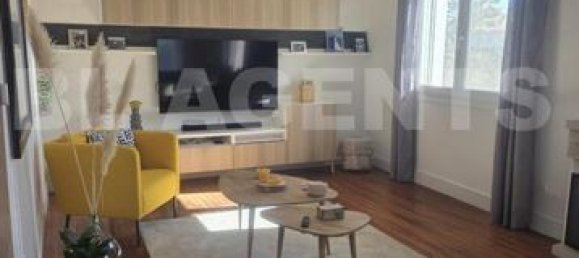 4 bedrooms Villa in Valdurenque, France No. 309739 5