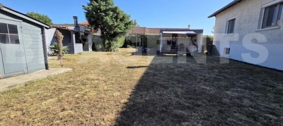 4 bedrooms Villa in Valdurenque, France No. 309739 15