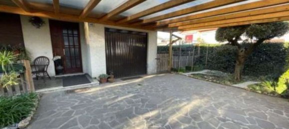 11 bedrooms House in Pederobba, Italy No. 326514 3