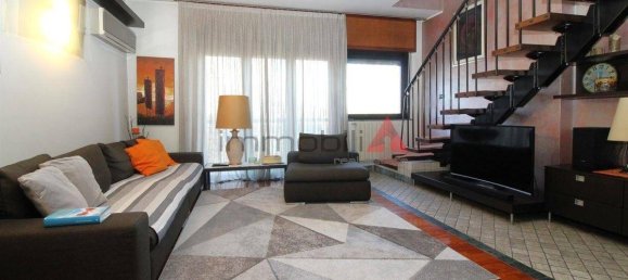 Квартира с 3 спальнями в Монца, Италия № 186053 16