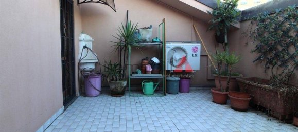 Квартира с 3 спальнями в Монца, Италия № 186053 90