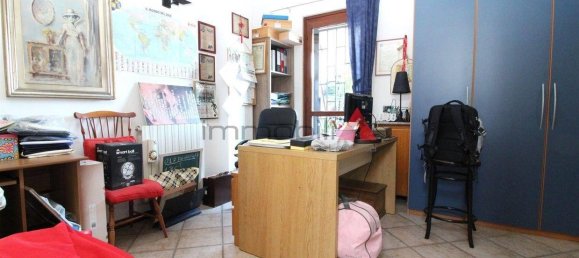 Квартира с 3 спальнями в Монца, Италия № 186053 97