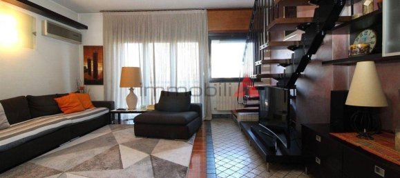 Квартира с 3 спальнями в Монца, Италия № 186053 13