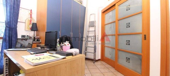 Квартира с 3 спальнями в Монца, Италия № 186053 100