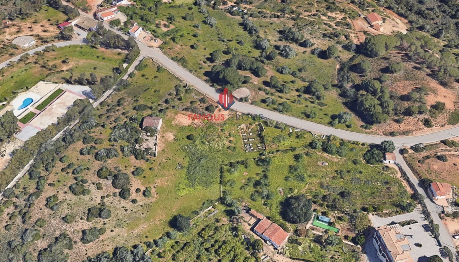  Land in Lagoa, Portugal No. 138772