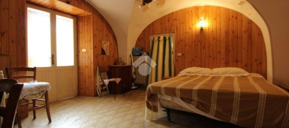 Apartamento de 2 dormitorios en Campli, Italy No. 125970 6