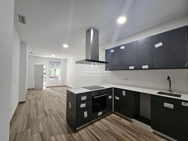 2 bedrooms Apartment in Alicante, Spain No. 162523