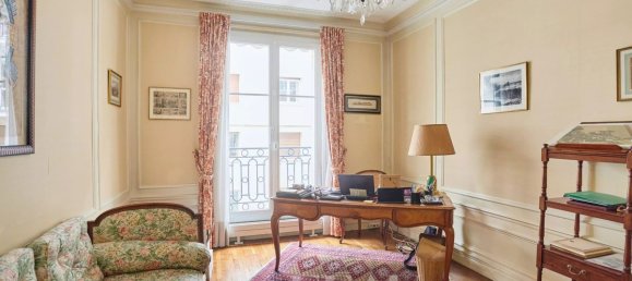 3 bedrooms Apartment in Paris, France No. 165224 5