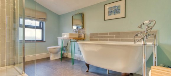 2 bedrooms House in Taunton, United Kingdom No. 13677 13