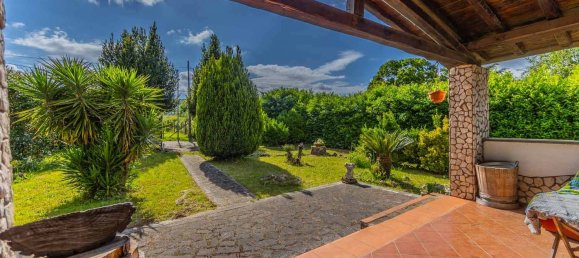 2 bedrooms Villa in Rocca Priora, Italy No. 294041 2