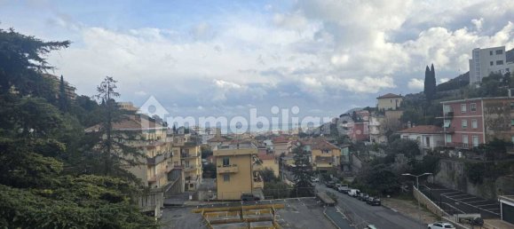 Apartamento de 2 dormitorios en Alassio, Italy No. 207692 4