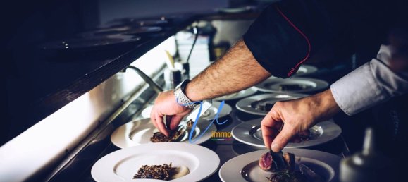 Propiedad comercial de 2 habitaciónes en Rome, Italy No. 112713 2