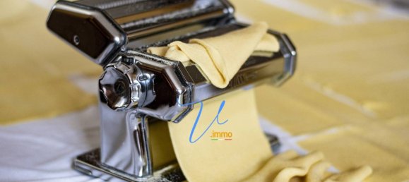 Propiedad comercial de 2 habitaciónes en Rome, Italy No. 112713 13