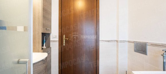 3 chambres Appartement à Oggiono, Italy No. 235225 10