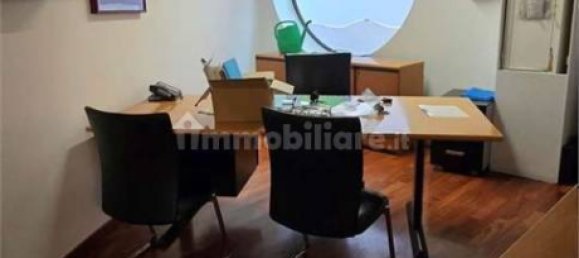 2-Zimmer Gewerbliche Immobilie in Montebelluna, Italy, Nr. 267445 4